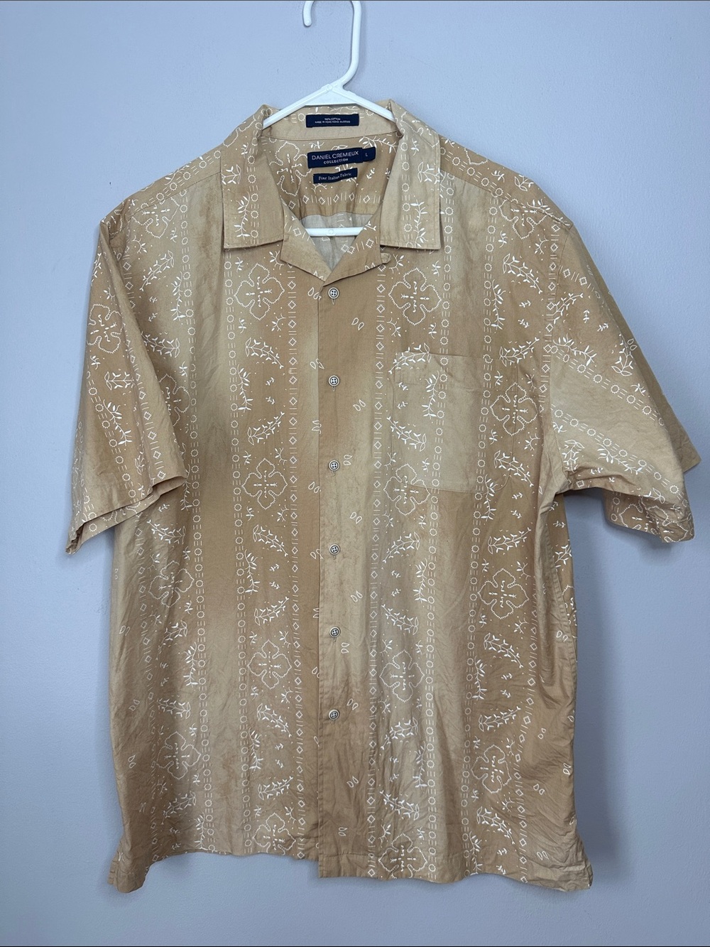 Daniel Cremieux Tan Short Sleeve Button-Down with White Bandana Print size L